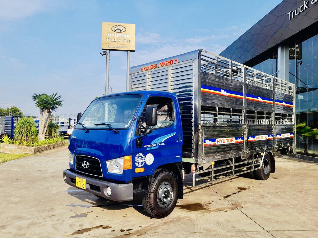 Xe-cho-gia-suc-7tan-Hyundai-110XL