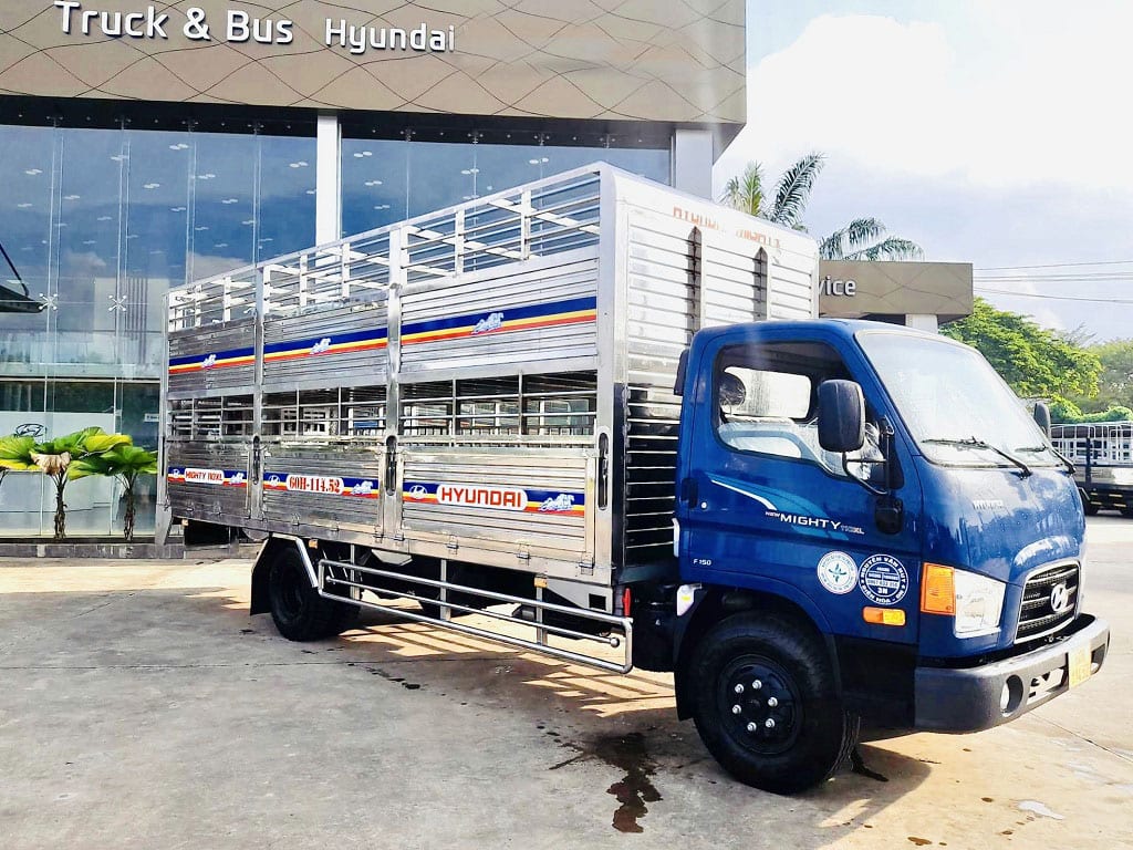 Xe-cho-gia-suc-7tan-Hyundai-110XL