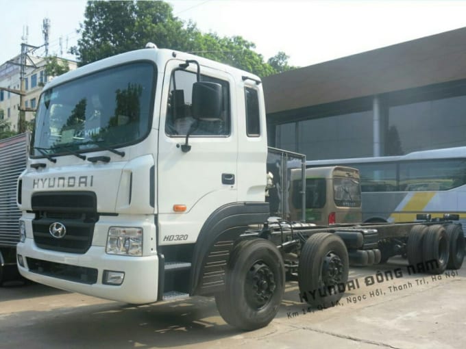 Hyundai-HD320-euro 5