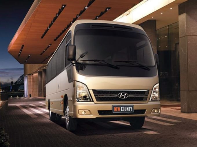 Hyundai County 29 chỗ