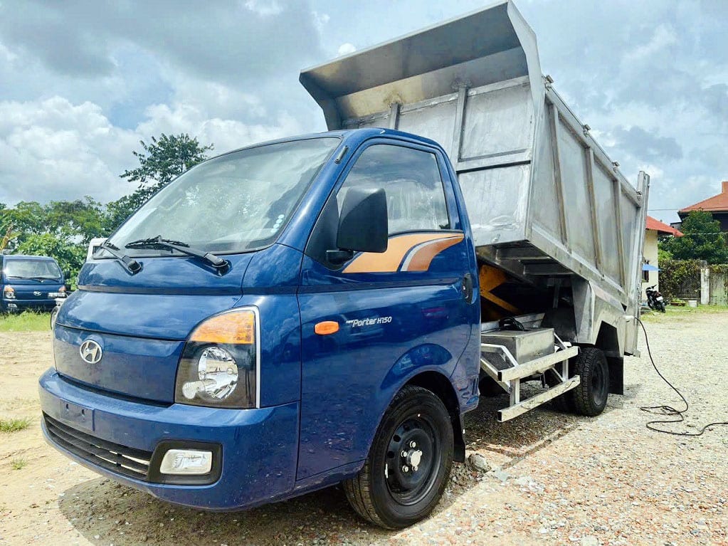 Xe chở thu gom rác nội đô 1.5 tấn Hyundai New Porter H150